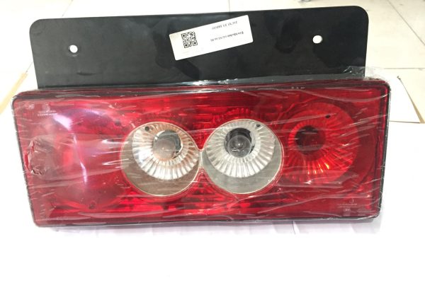 ĐÈN HẬU JAC X150