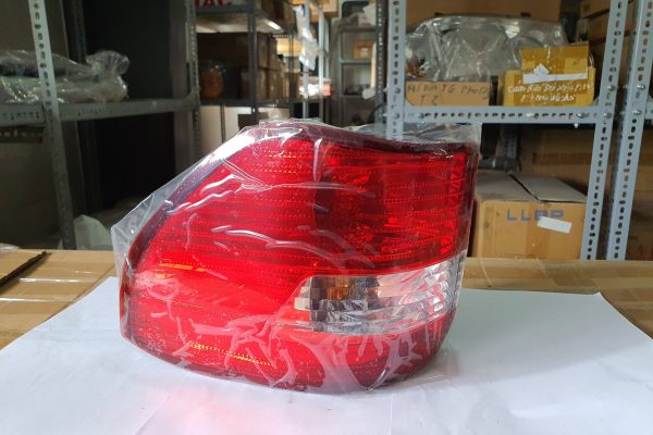 ĐÈN HẬU CẠNH HÔNG DONGBEN X30