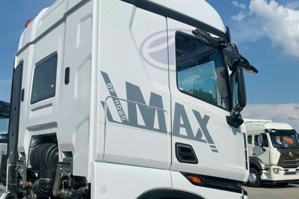 Howo max 5 chân