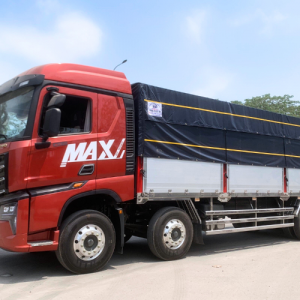 Xe tải Howo Max 4 chân 16t7 thùng bạt