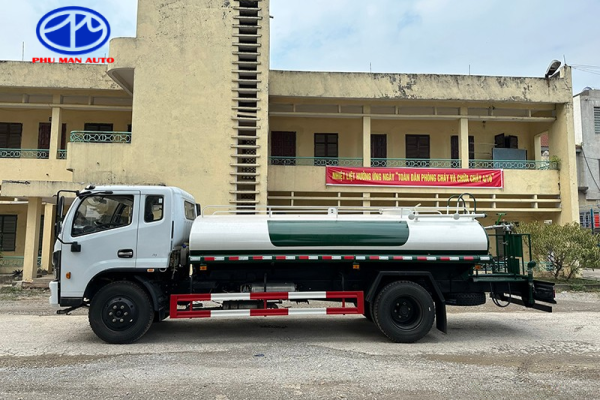 Xe được thiết kế với bình chứa lớn 8 khối