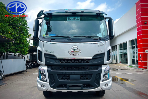 Xe được thiết kế chắc chắn, đảm bảo an toàn khi vận hành