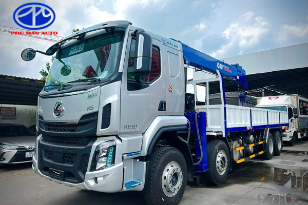 Xe tải cẩu Chenglong 4 chân gắn cẩu Dongyang 12 tấn