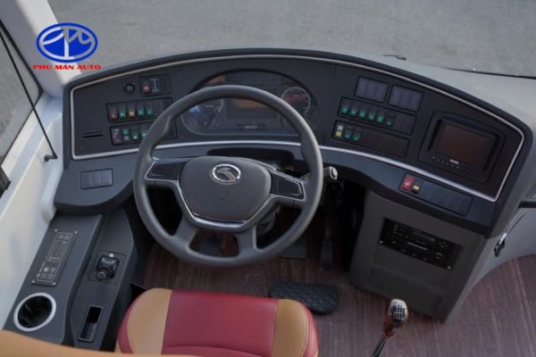 Nội thấy xe khác Nova 82Y được trang bị đầy đủ các tiện ích giải trí