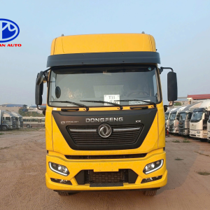 Xe Dongfeng 3 chân có thiết kế mạnh mẽ, cứng cáp