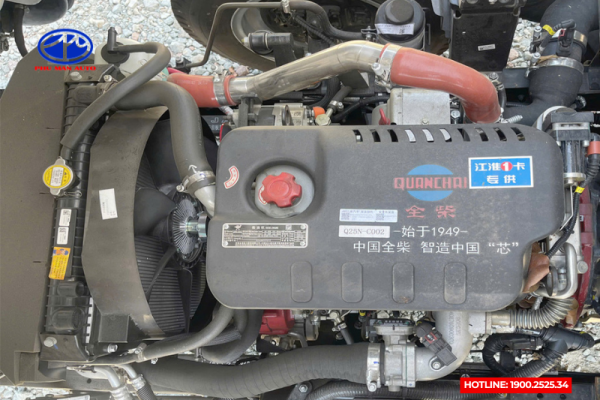 Xe sử dụng động cơ Quanchai vận hành mạnh mẽ, bền bỉ