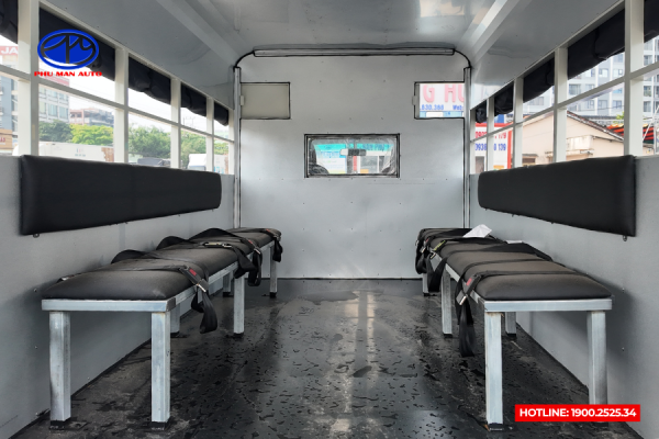 Hàng ghế tập lái được bố trí khoa học