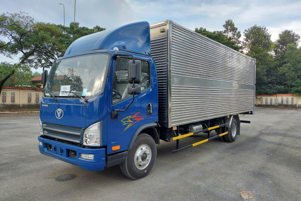 Xe tải Faw Tiger 8 tấn 5 thùng kín