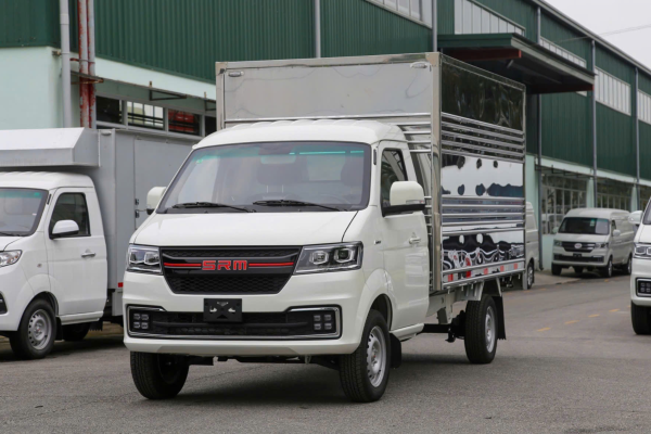 Xe tải SRM T50 thùng kín