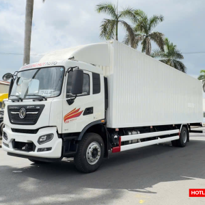 Xe Dongfeng 180HP có thiết kế hiện đại, kiểu dáng mạnh mẽ