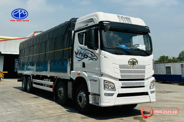 Xe FAW 4 chân thùng bạt có chiều cao đời 2025