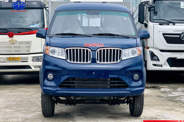 Mặt Ca lăng xe được thiết kế mạnh mẽ, mát động cơ
