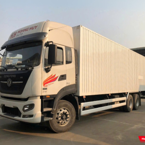 Ngoại thất xe hiện đại, đậm chất công nghiệp