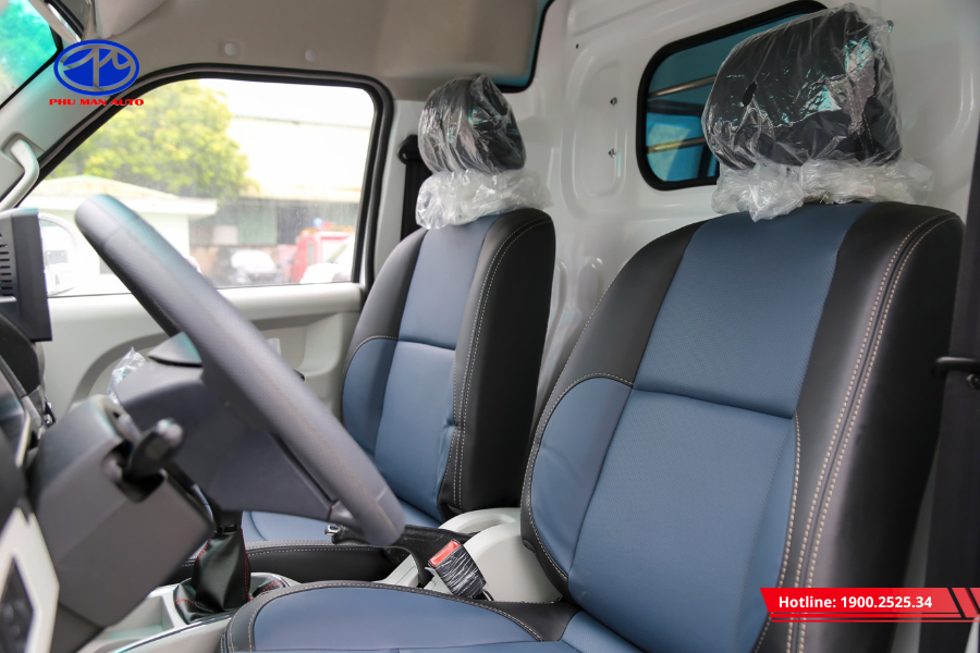 Ghế bọc da cao cấp, hỗ trợ tốt cho chuyến đi dài