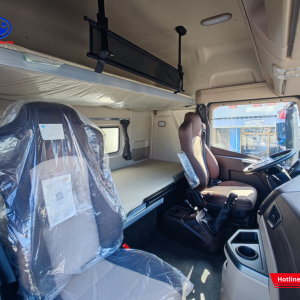 Khoang cabin rộng rãi, tiện lợi cho tài xe đường trường