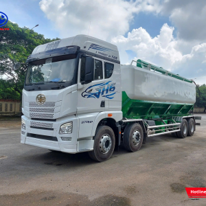Xe bồn cám FAW JH6 4 chân trục vít