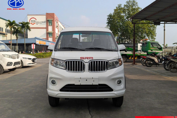 Xe có ngoại thất hiện đại, đầu Cabin vuông vức