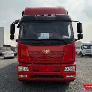 Cabin xe được thiết kế theo hướng khí động học