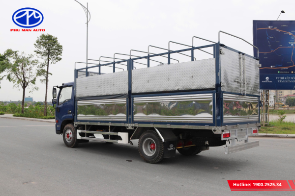 Kết cấu thùng xe được gia cố chắc chắn