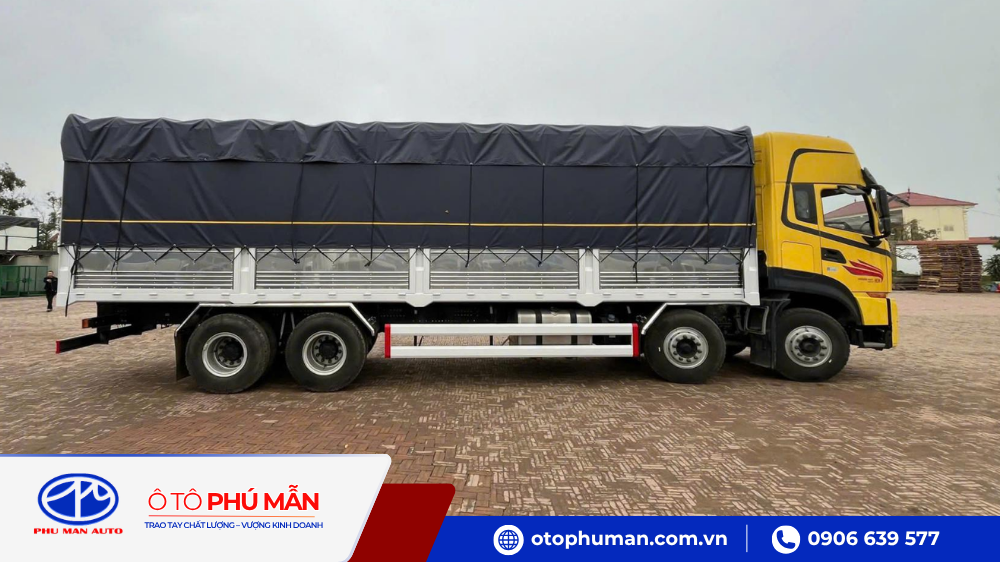 Khung thùng xe chắc chắn, kết hợp bạt phủ tiện lợi