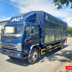 Xe có ngoại thất hiện đại, mạnh mẽ, tăng tính động lực học