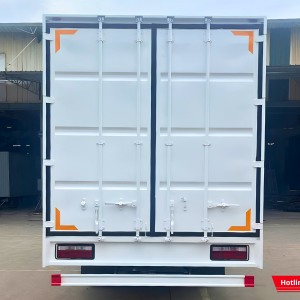 Thiết kế thùng xe kín đáo, bảo vệ hàng hóa hiệu quả