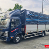 Xe sở hữu thiết kế đầu cabin vuông hiện đại, mạnh mẽ